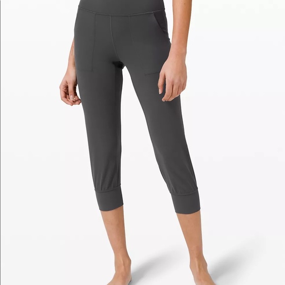 Lululemon cropped tights - Picture 5 of 5